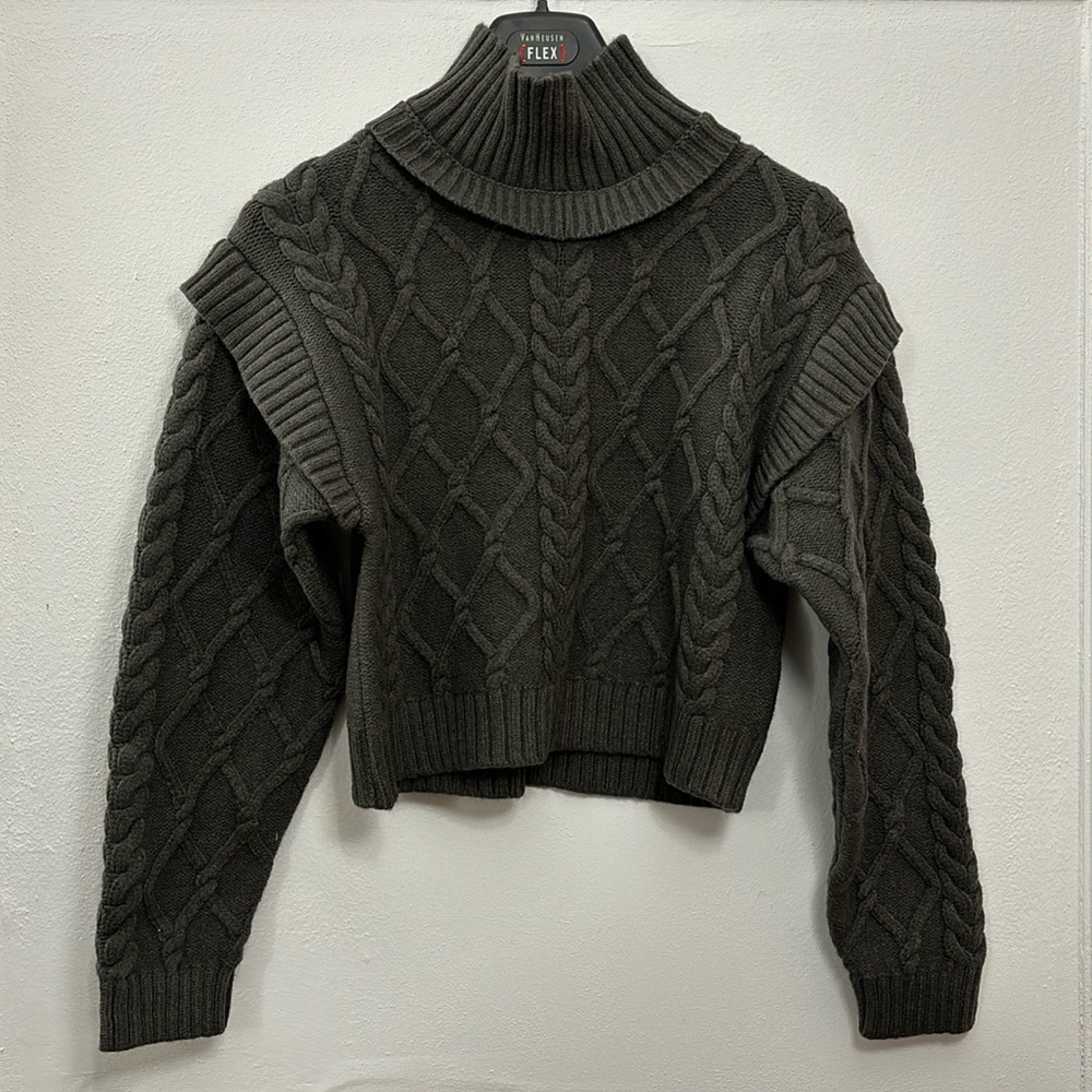 NWT Revolve Central Park West NY Tiegen Cables Turtleneck Sweater- Charcoal s/o